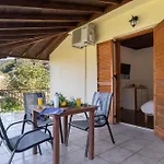 Appartement Krinos 3 *